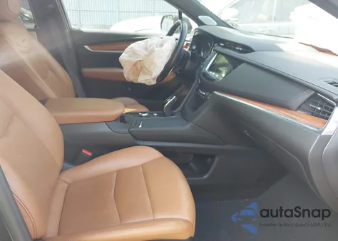 2021 Cadillac Xt5 Premium Luxury из США, поврежденный, VIN 1GYKNDRS8MZ217572